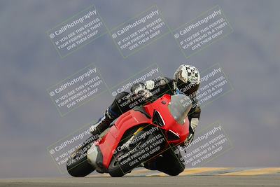media/Jan-15-2023-SoCal Trackdays (Sun) [[c1237a034a]]/Turn 9 (2pm)/